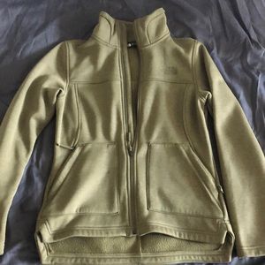 North face soft shell jacket